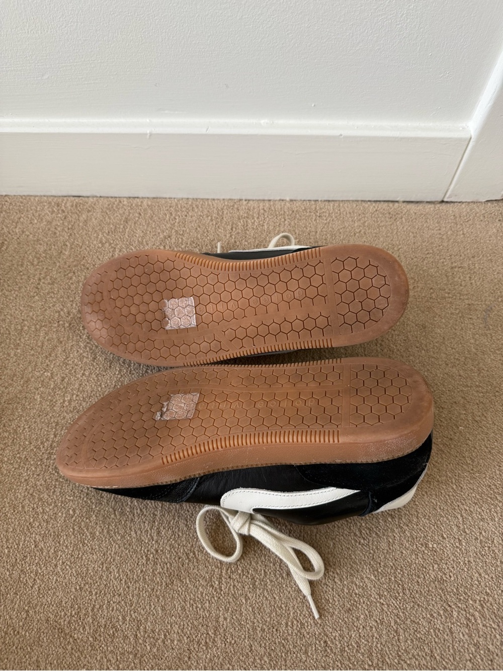 Dolce Vita Black and White Women's Sneakers - Picture 5 of 6